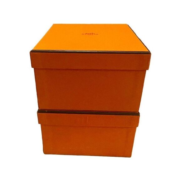 Authentic HERMES Paris Orange Empty Box 7”x8”x4” With Insert Removable Gift Set - Picture 8 of 8